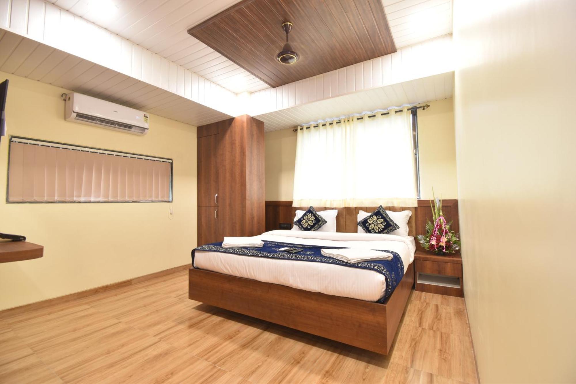 Hotel Starlit Navi Mumbai Cameră foto